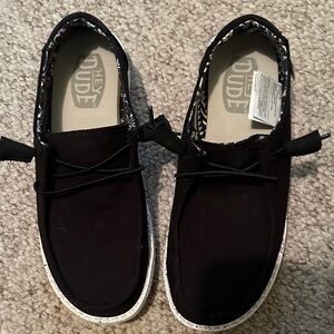Hey Dude women’s Black Slip-On Loafers